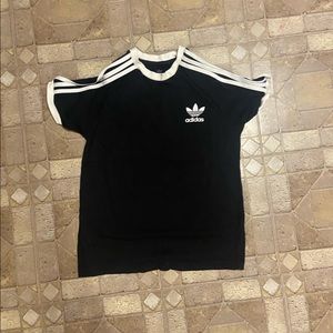 Adidas boy/girl tshirt